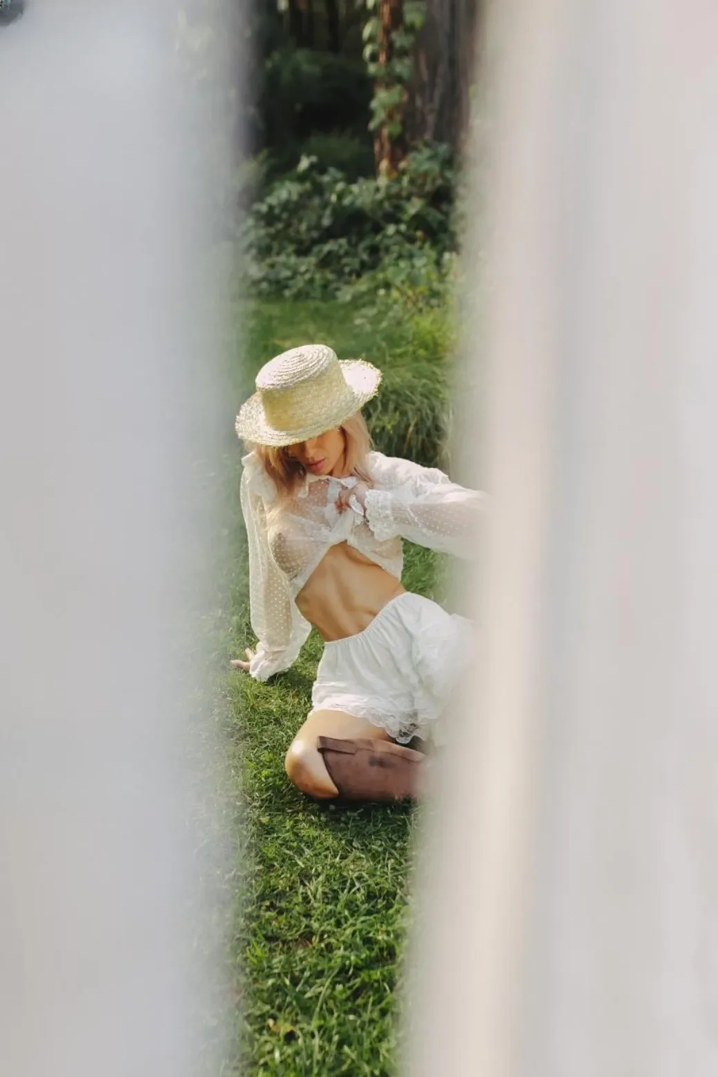 Lili thumbnail 16