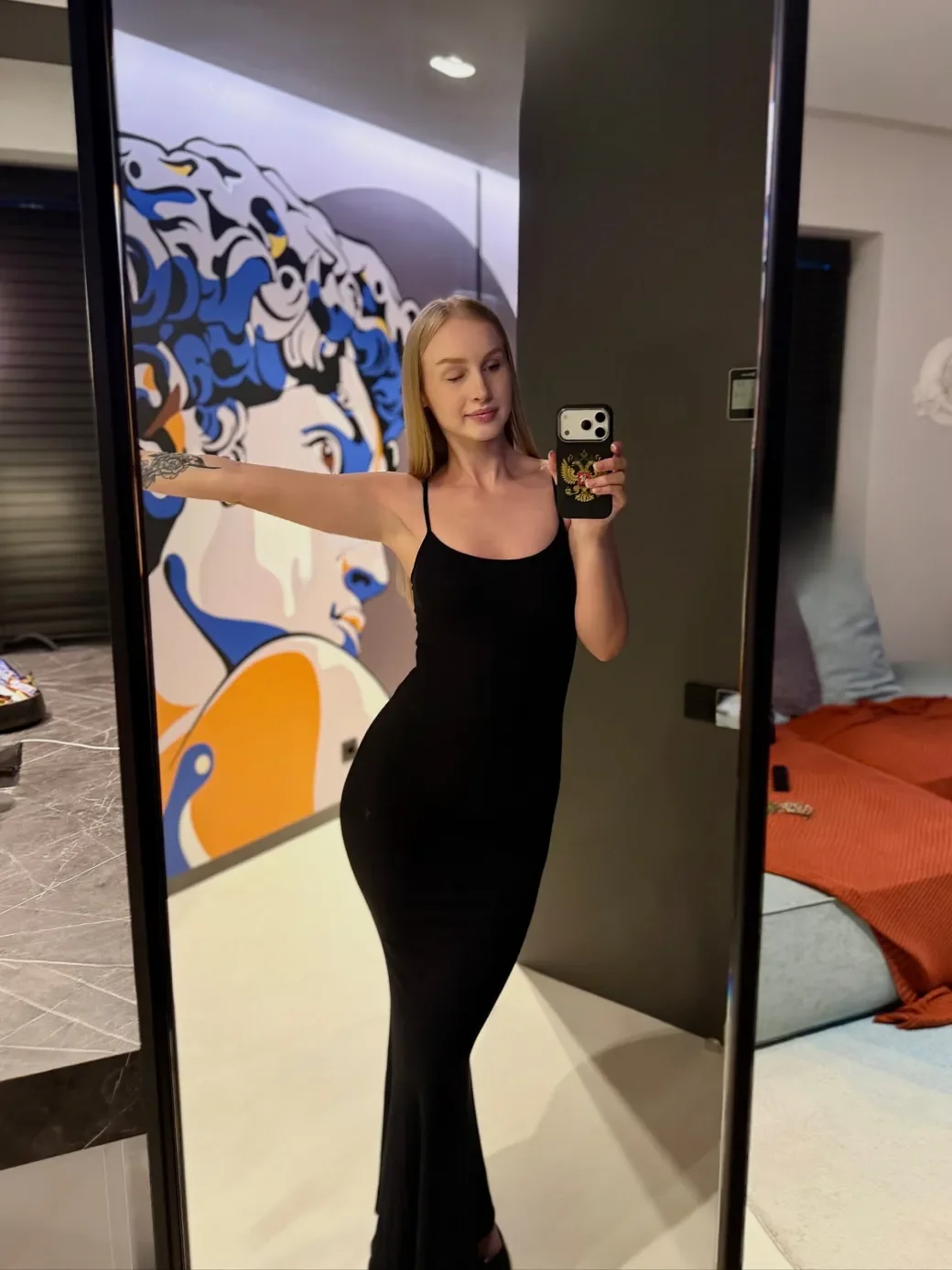 Chloe thumbnail 22