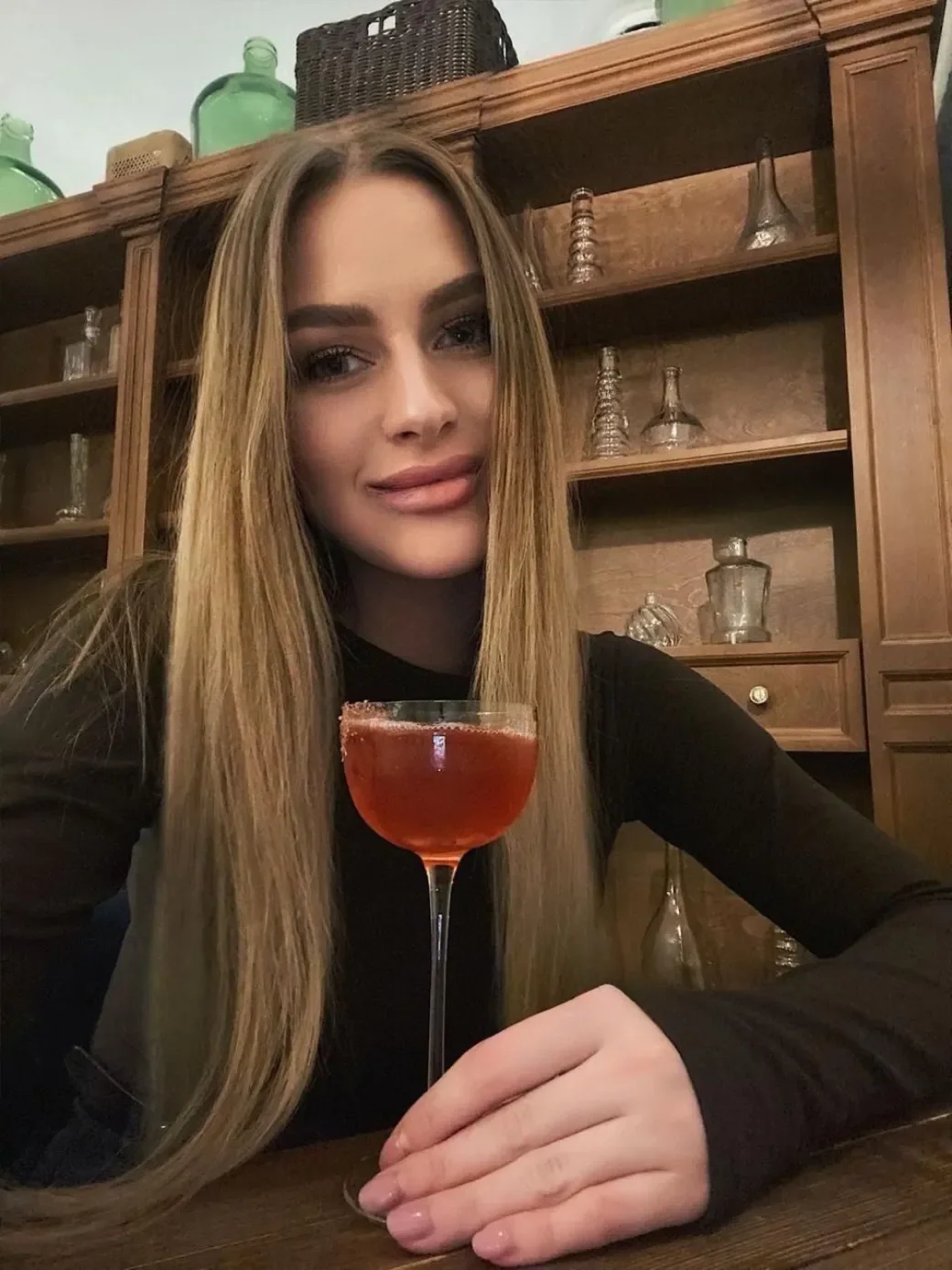 Emmi thumbnail 3