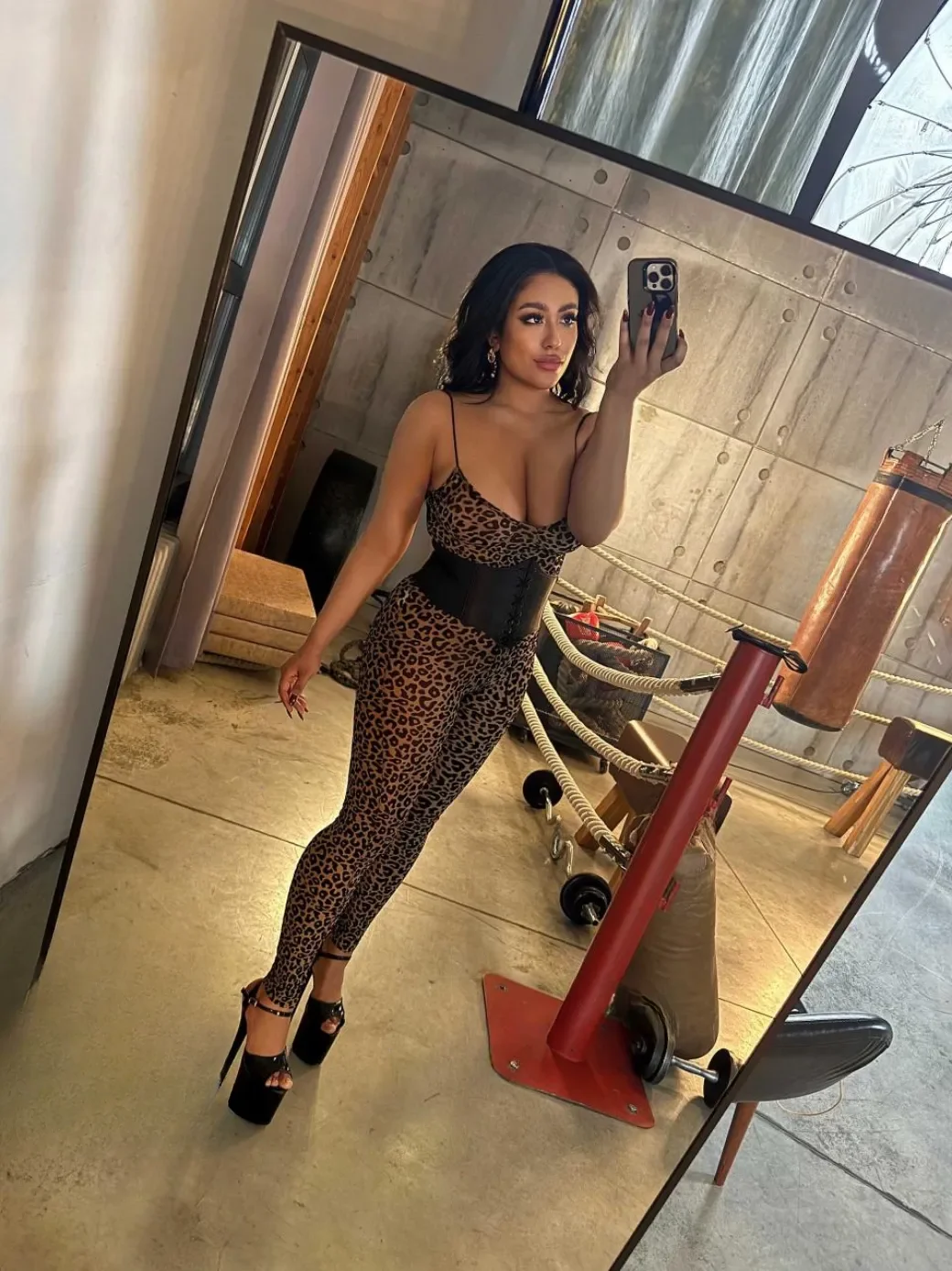 Jasmine thumbnail 3