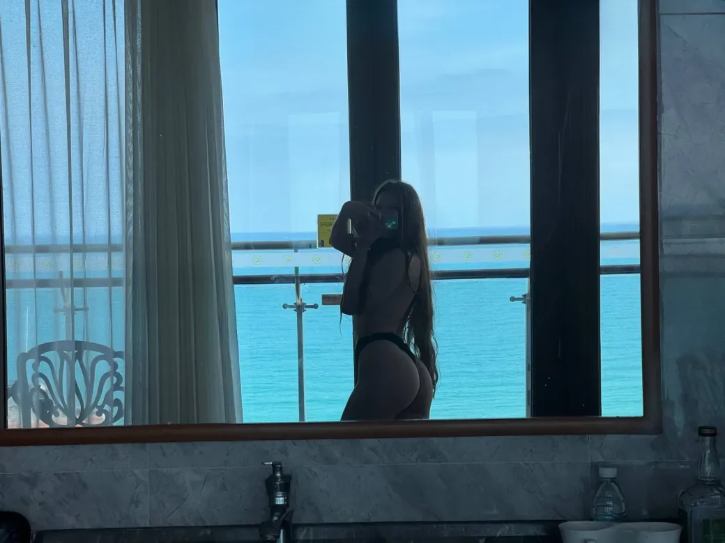 AuroraLove thumbnail 26