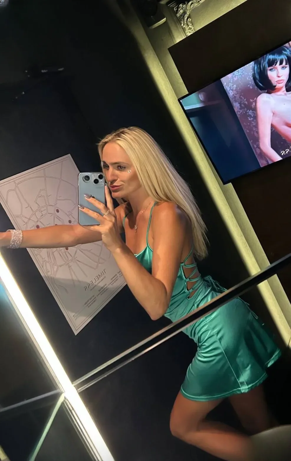 Elina thumbnail 23