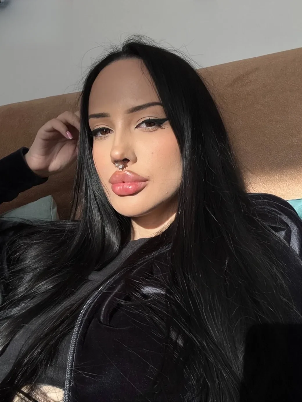 Lina GFE thumbnail 7