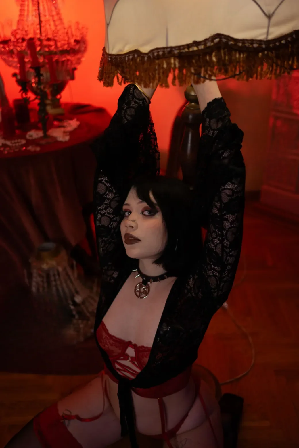 Adel thumbnail 12