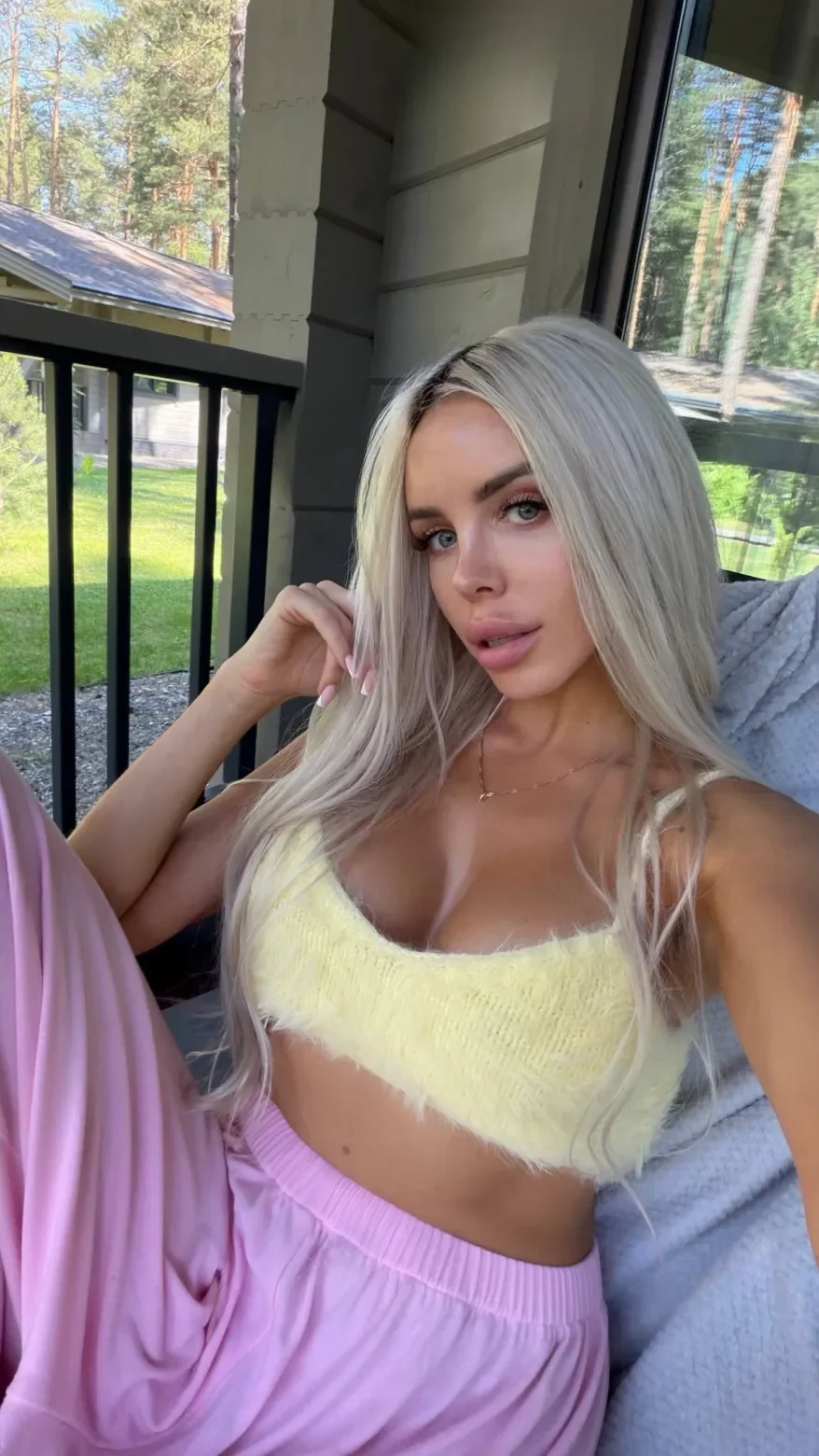 BARBIE GIRL thumbnail 7