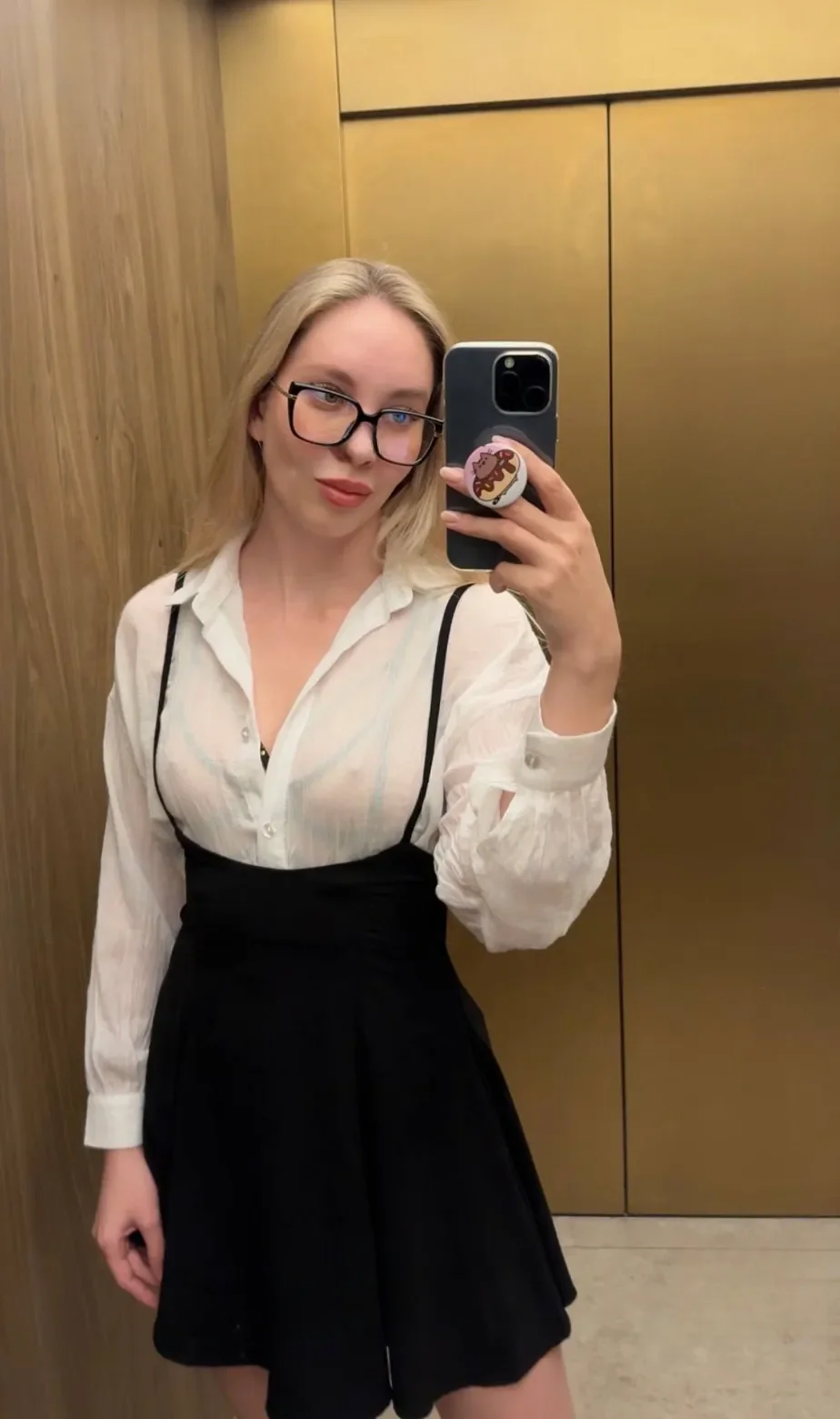 Karolina Savazh thumbnail 11